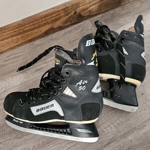 Bauer Air 50 Black and White Ice Skates